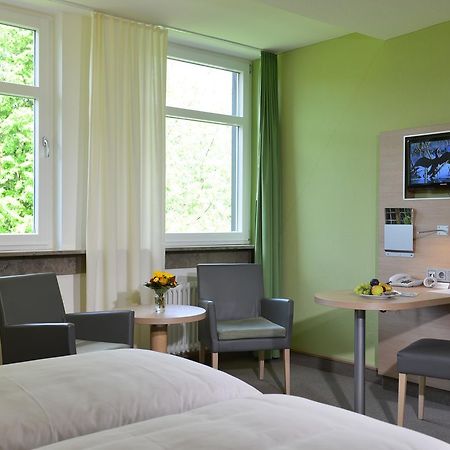 Tagungszentrum Schmerlenbach 호스바흐 외부 사진